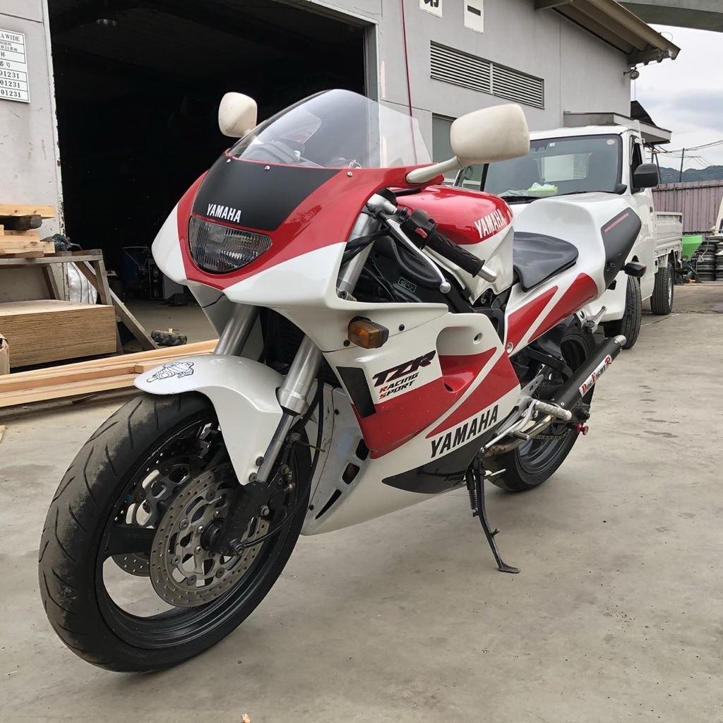 Yamaha TZR250 3XV